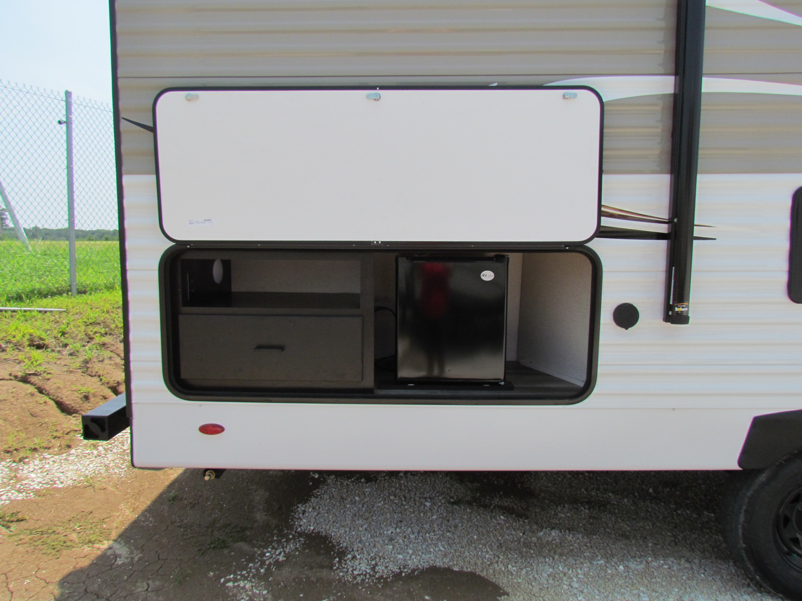 47 West Trailers 268 Layton #1